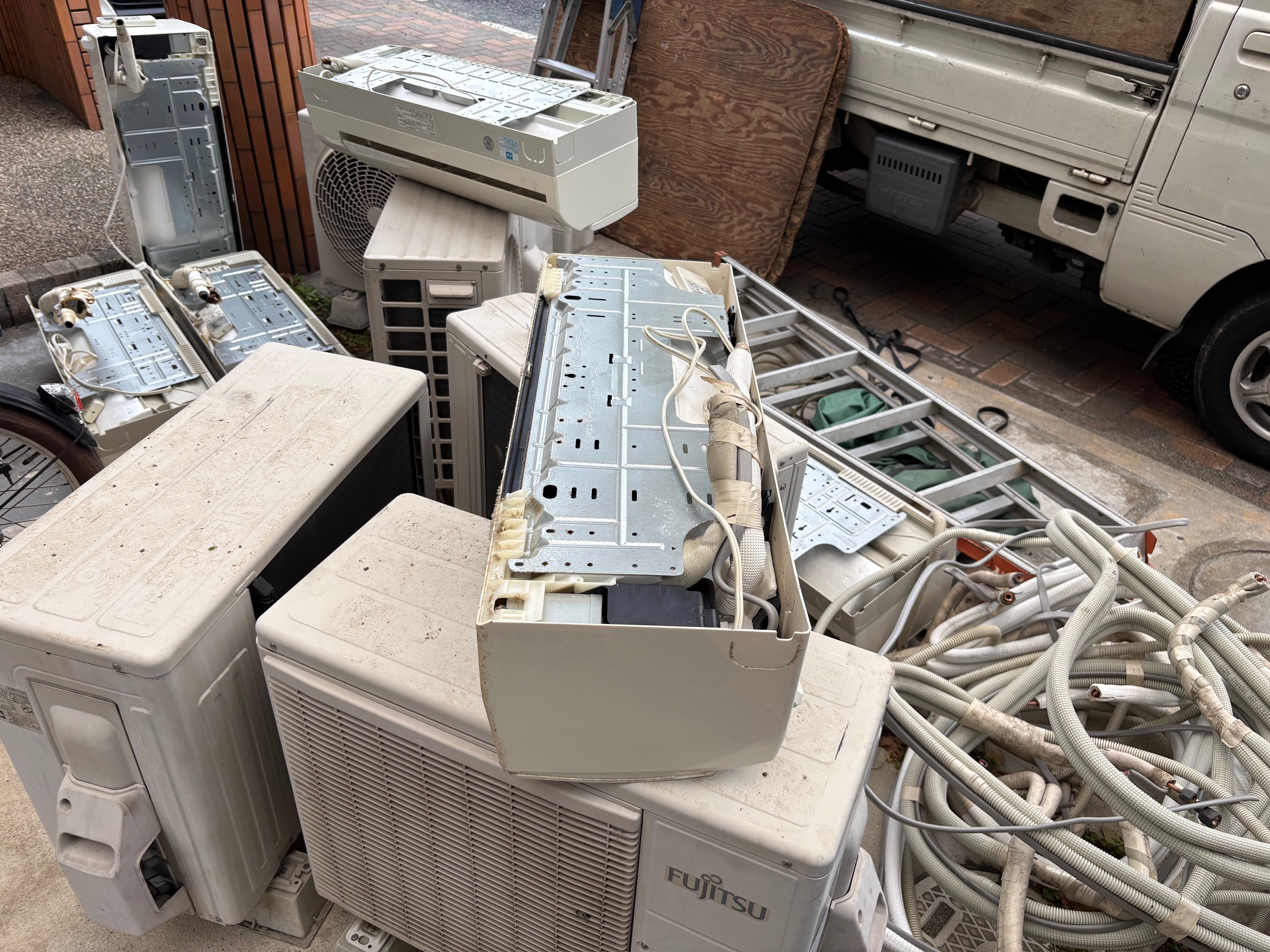 2台以上のエアコン」に関するエアコン回収ブログ | リサイクル工房